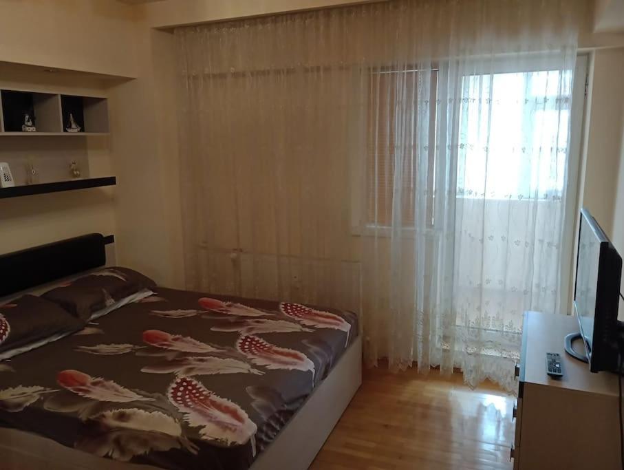 Apartament Ultracentral Kfc Craiova Exterior foto